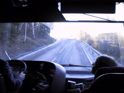 img_0179 - Picture taken: 2001-02-16 14:38:02

In Norway! Small roads...

