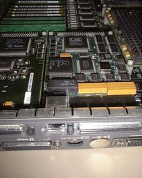 DSC01211 - Fast ethernet and Fast Wide SCSI...
